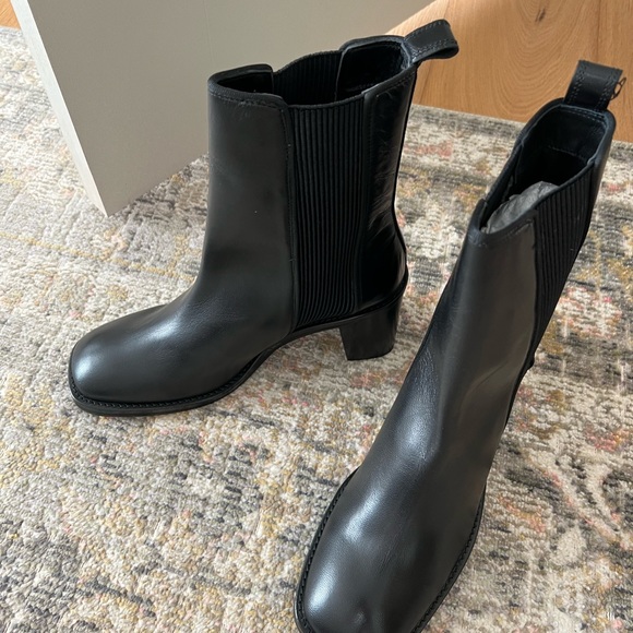 ASOS boots - brand new - Picture 2 of 3